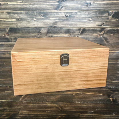 2 oz Whiskey Sample Bottle Decorative Storage box
